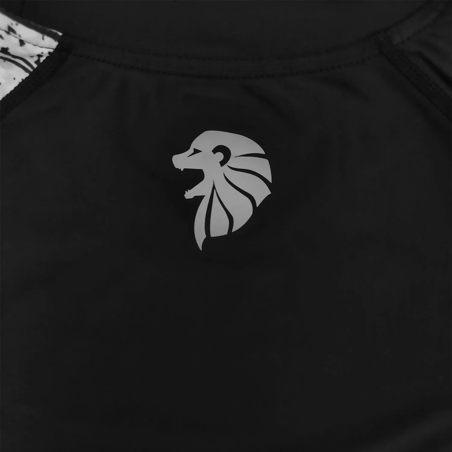 Graphic 2.0 UPF50  Long Sleeve Rash Guard for Men - Tattoo Lion