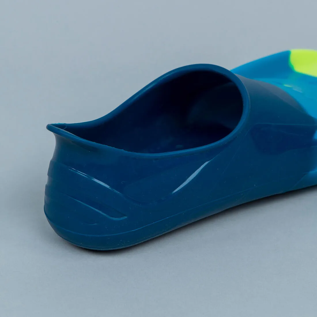 Swimming fins