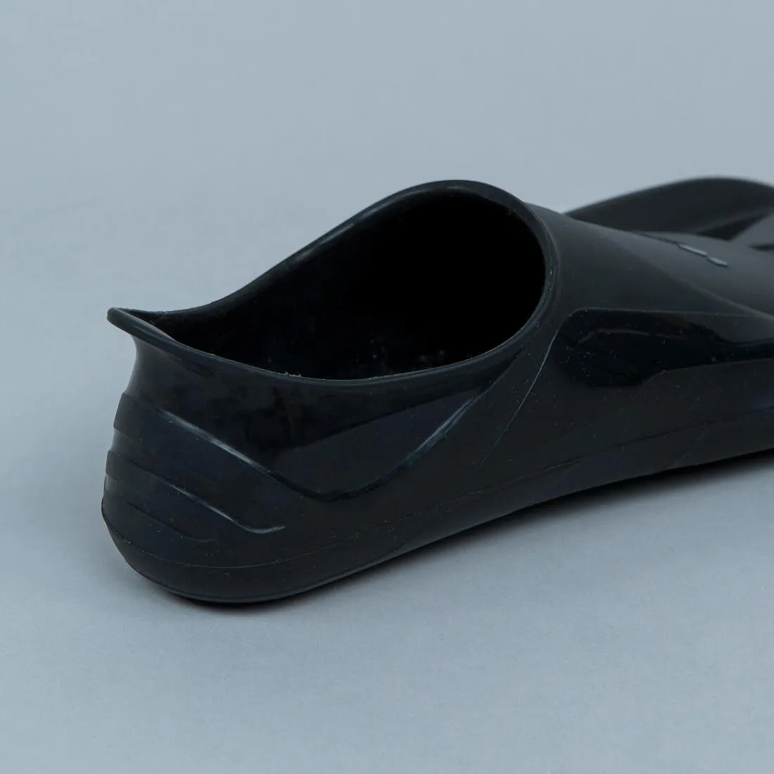 Swimming fins